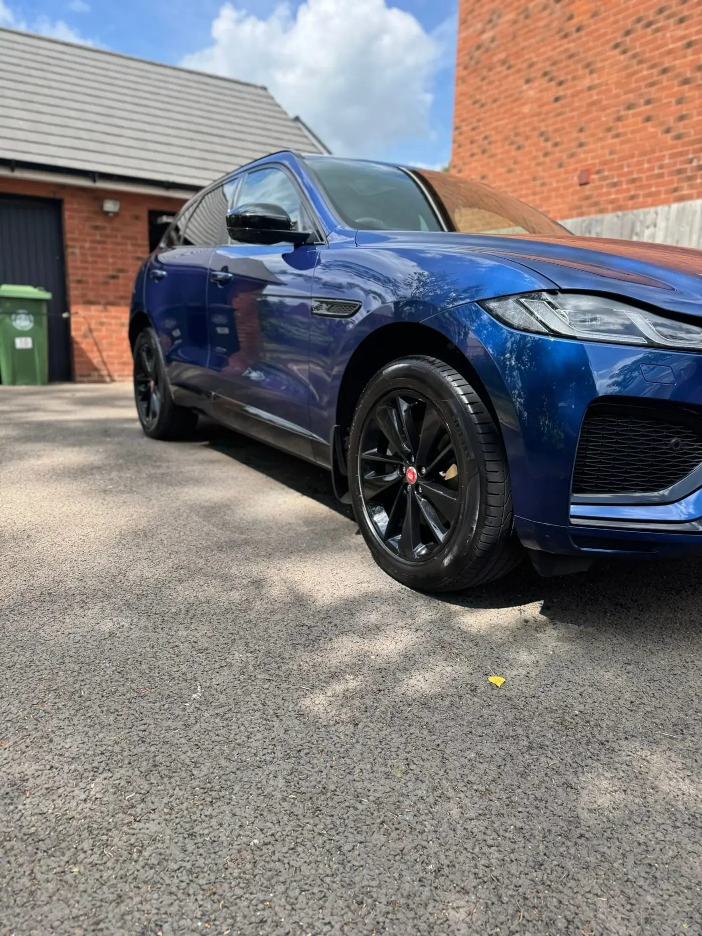 Jaguar F-Pace Detailing